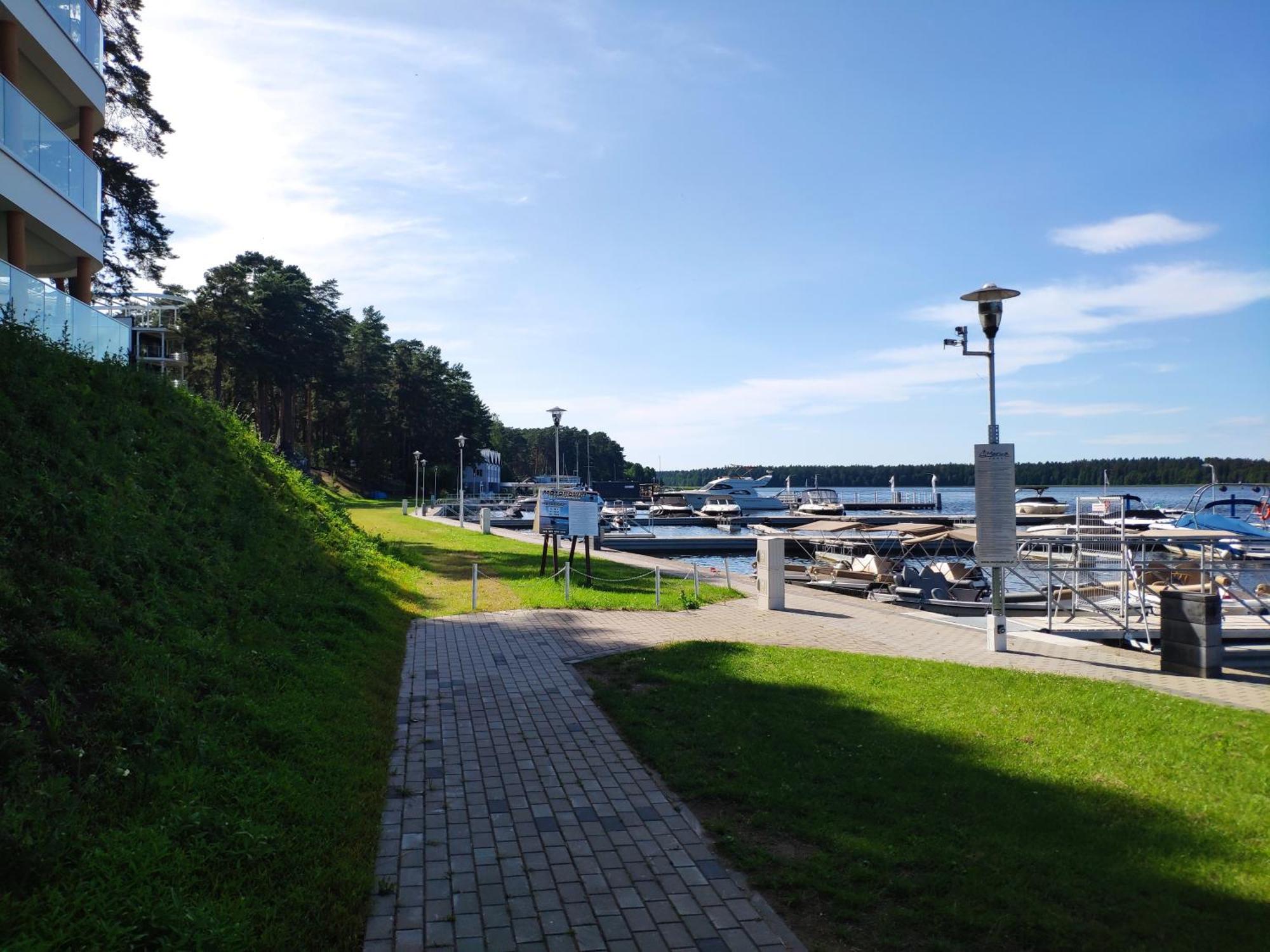Apartament Bryza Augustow Z Widokiem Na Jezioro Necko Экстерьер фото